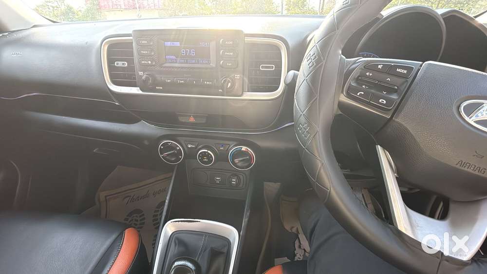Hyundai Venue S 1.2 Petrol, 2020, Petrol
