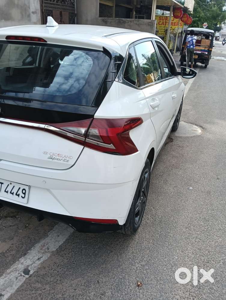 Hyundai I20 Sportz 1.2 Ivt, 2022, Petrol
