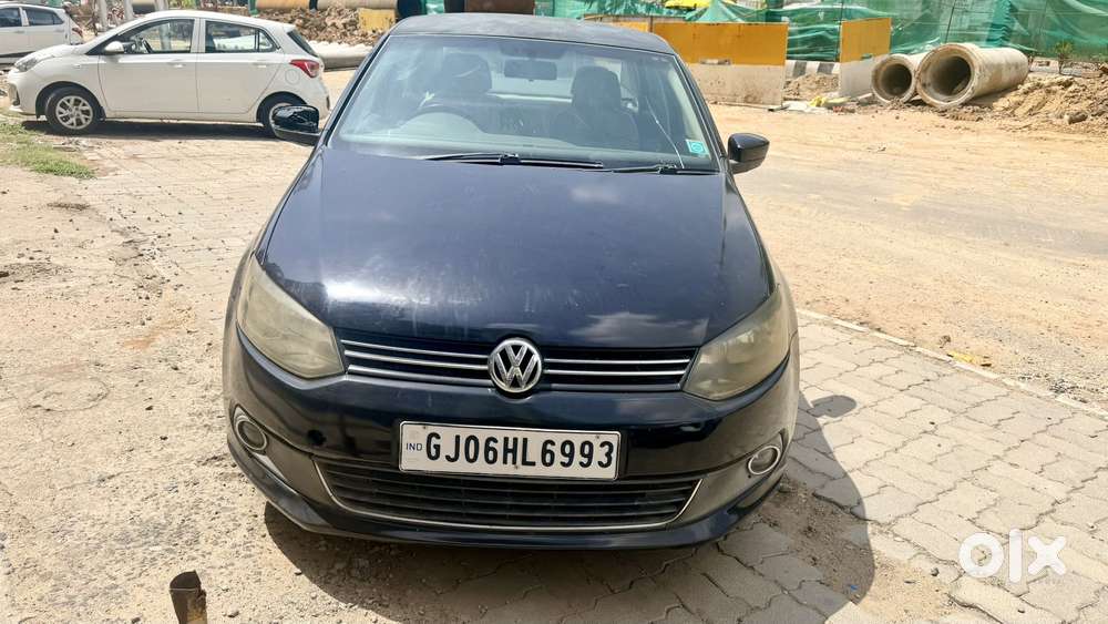 Volkswagen Vento 1.2 Tsi Highline Plus At, 2014, Petrol