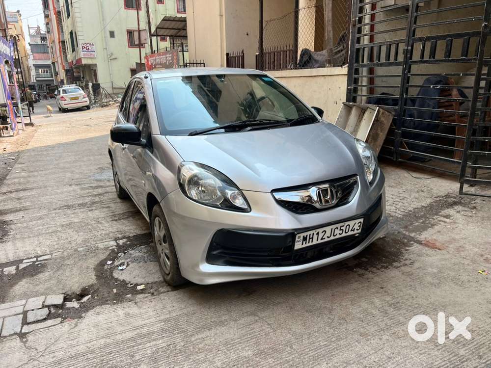 Honda Brio Petrol 2012 Car