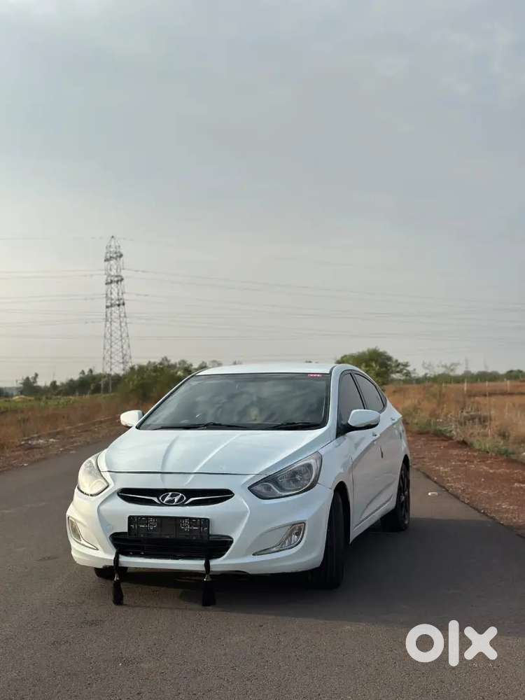 Hyundai Verna 2013 Fluidic Petrol Manual