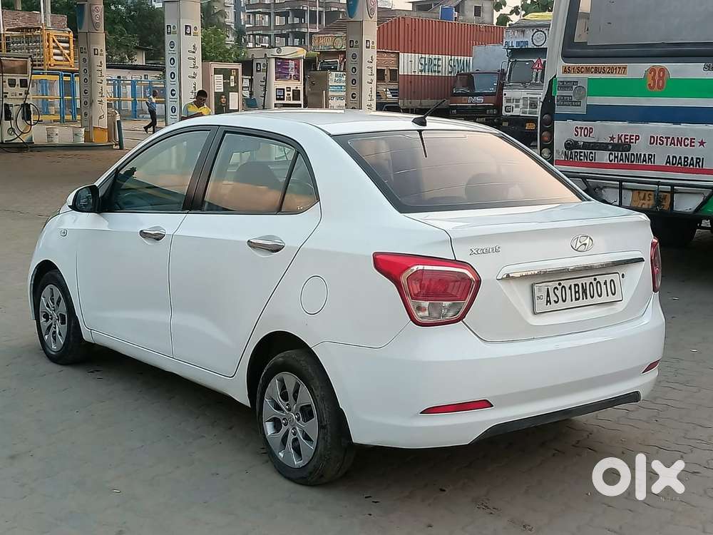 Hyundai Xcent Base 1.2, 2014, Petrol