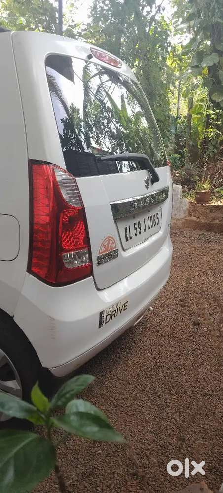 Maruti Suzuki Wagon R 1.0 2013 Petrol Well Maintained