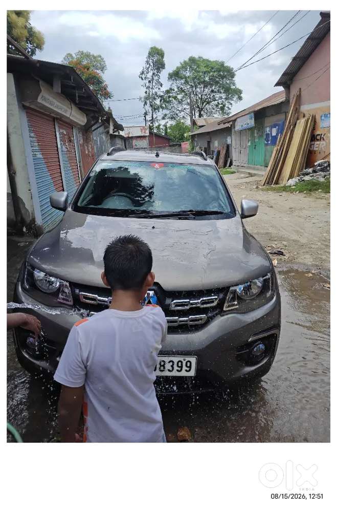 Renault Kwid 1.0 Rxt Sce Option In Poravita Bazar