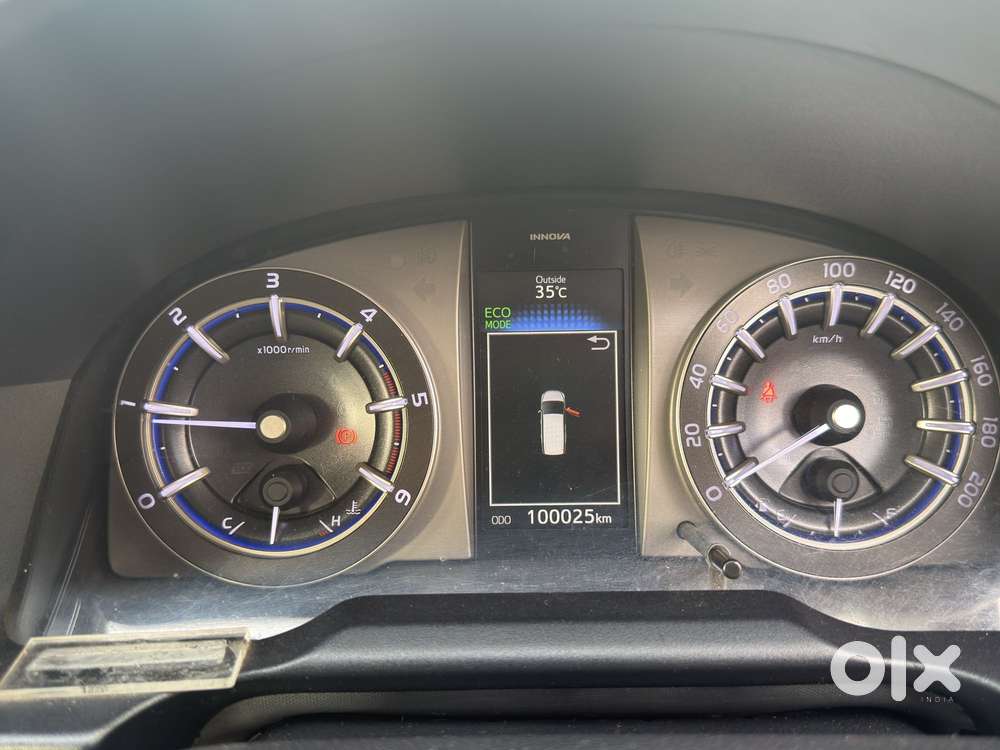 Toyota Innova Crysta 2.4 Vx Mt 8s, 2019, Diesel