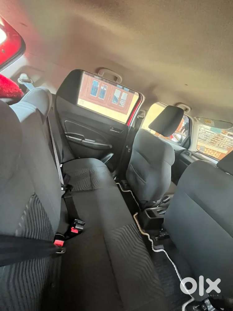 Maruti Suzuki Swift 2023 Petrol 12800 Km Driven