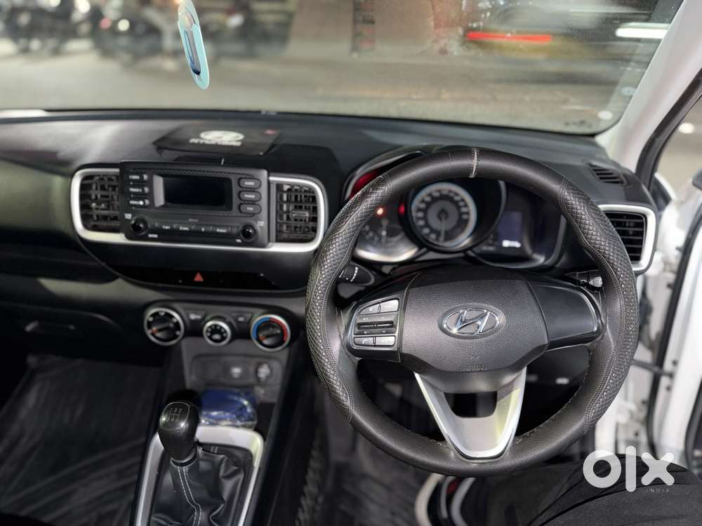 Hyundai Venue S 1.2 Petrol, 2021, Petrol