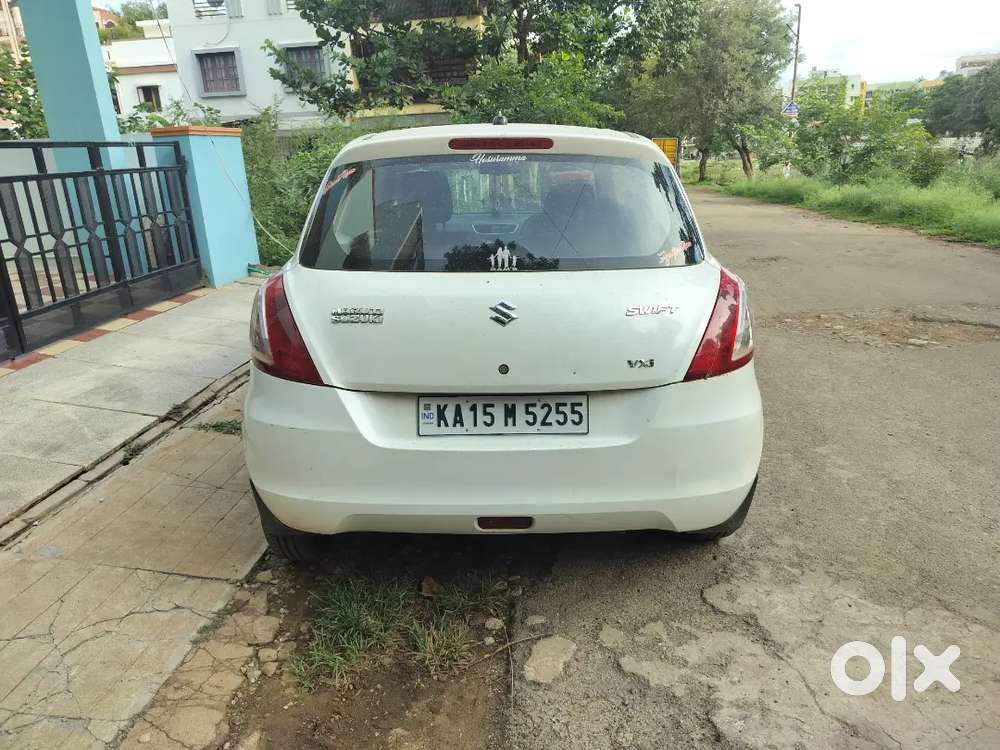 Maruti Suzuki Swift 2012