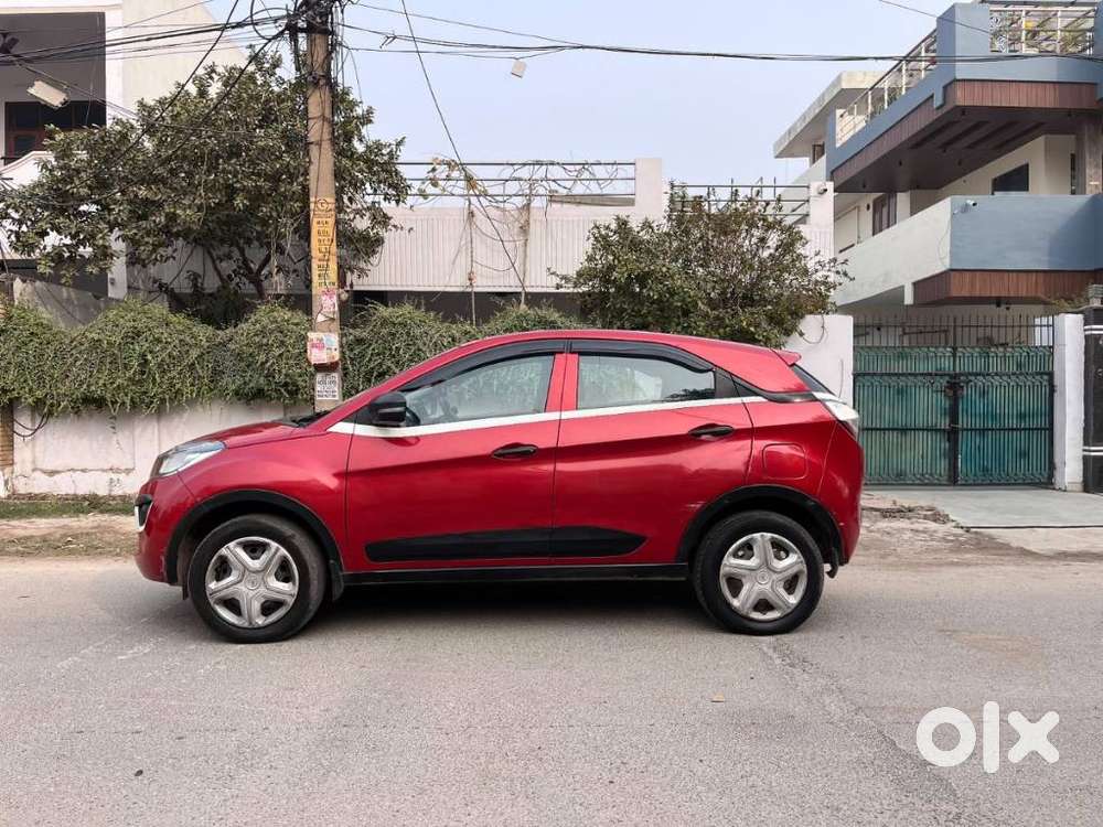Tata Nexon Kraz Plus, 2018, Cng & Hybrids