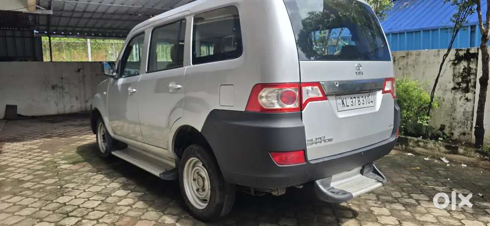 Tata Sumo Grande Lx 2012 Very Good Condition Idv 295000