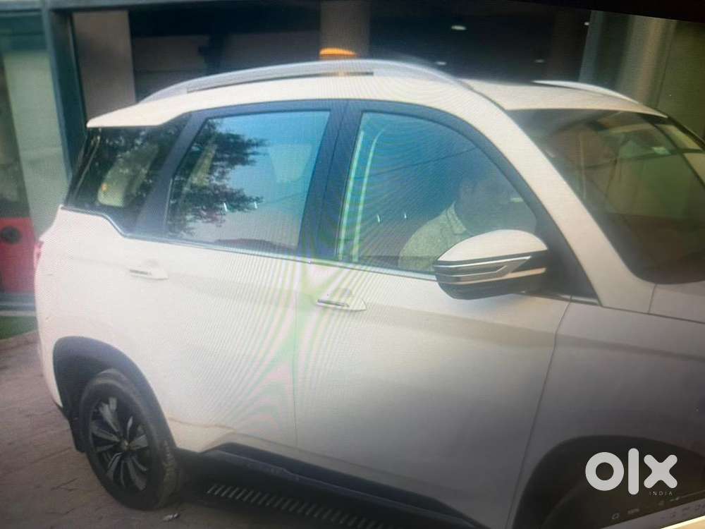 Mint Condition Very Less Driven Mg Hector