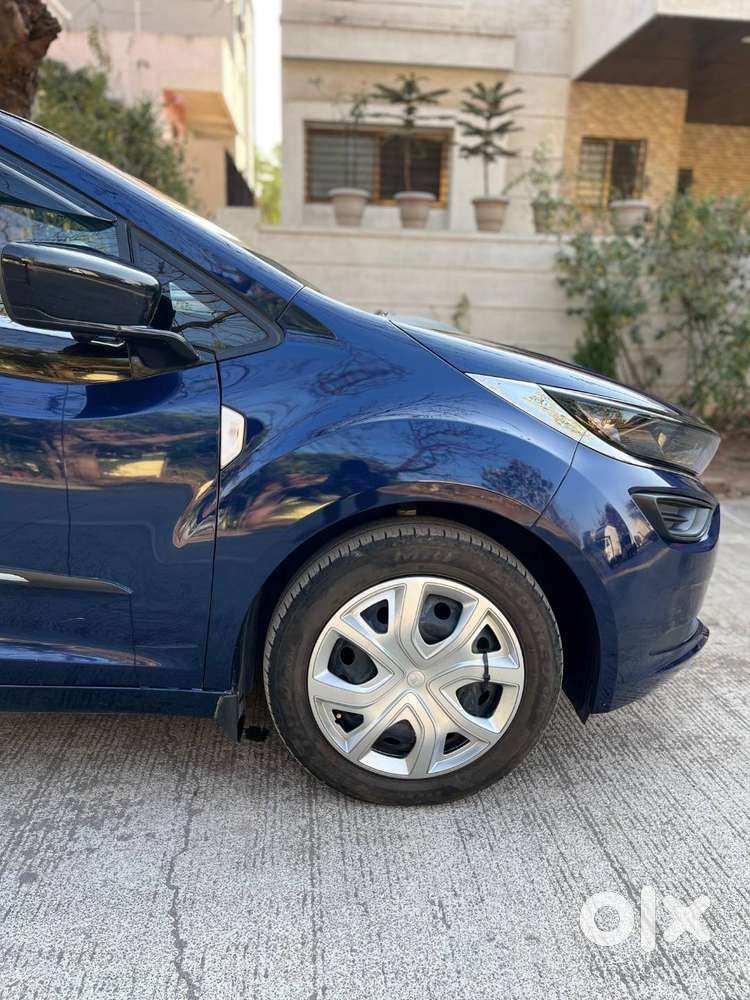 Fully Conditioned Car With 23+ Milege