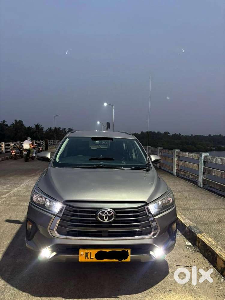 Toyota Innova Crysta 2018 Diesel Well Maintained.original Kerala.