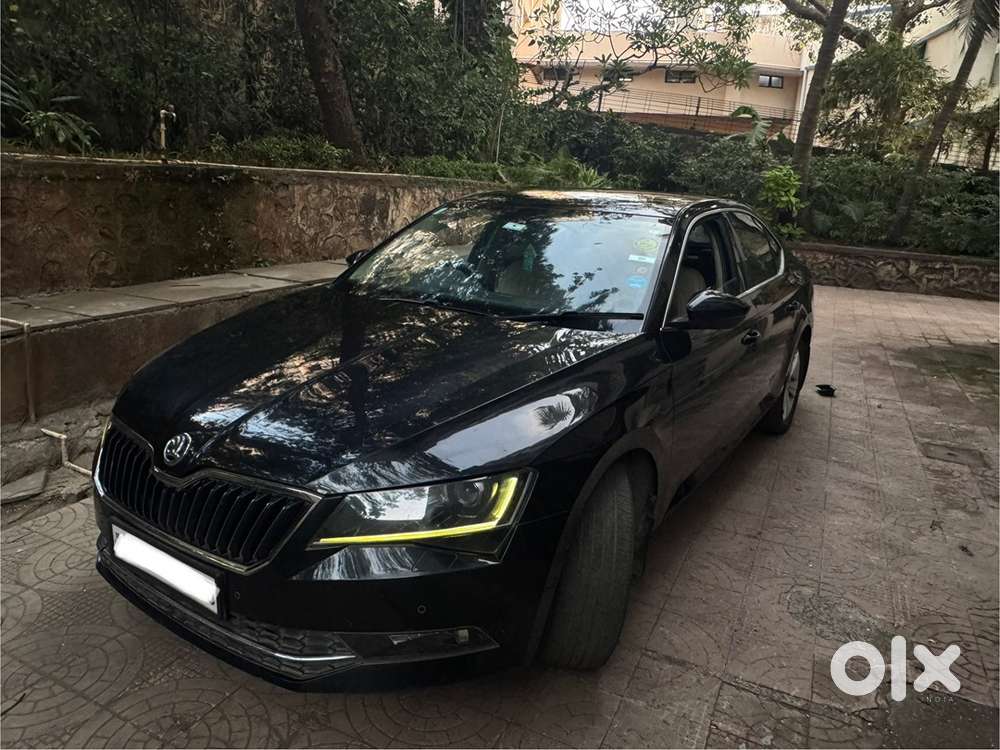 Skoda Superb Style 1.8 Tdi At