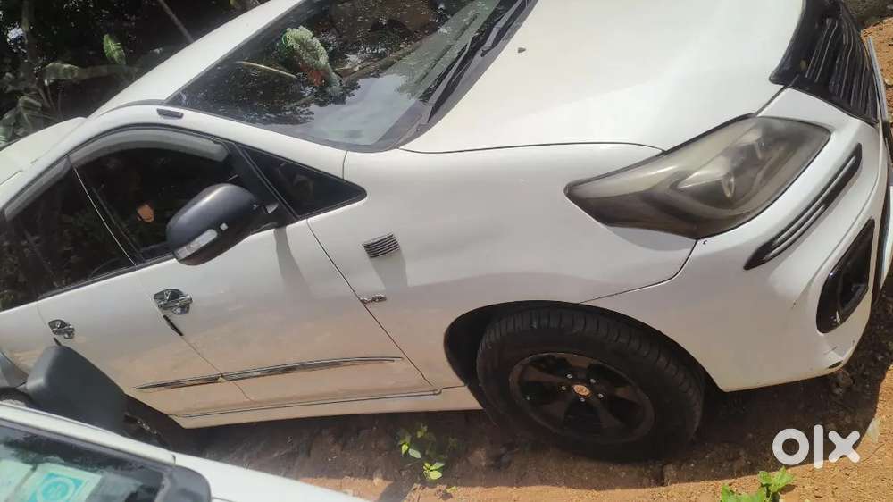 Toyota Innova Diesel 2013