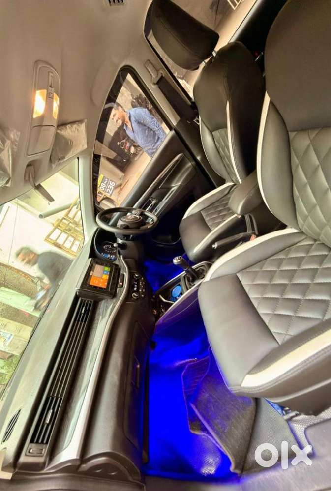 Maruti Suzuki Xl6 1.5 Zeta Mt, 2021, Cng & Hybrids