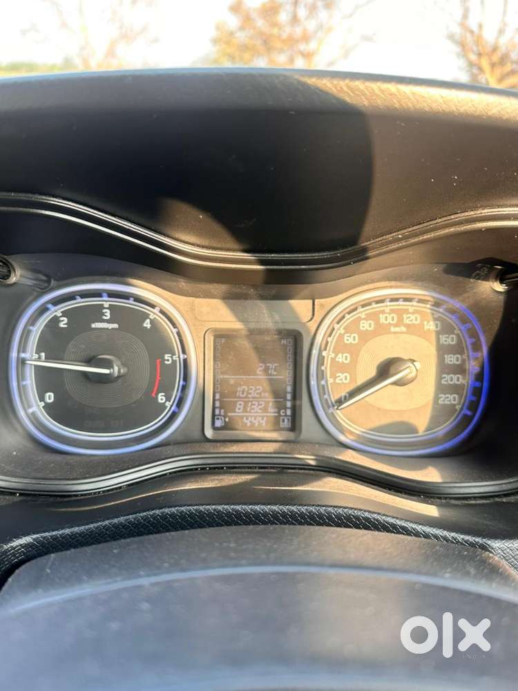 Maruti Suzuki Brezza Zdi+ Dual Tone, 2019, Diesel