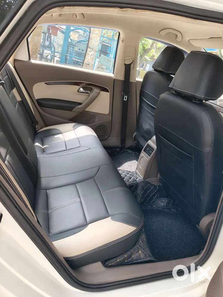 Skoda Rapid 2015 1.5 – Excellent Mileage & Power  Delhi Registered