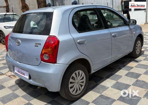 Toyota Etios Liva G, 2011, Petrol