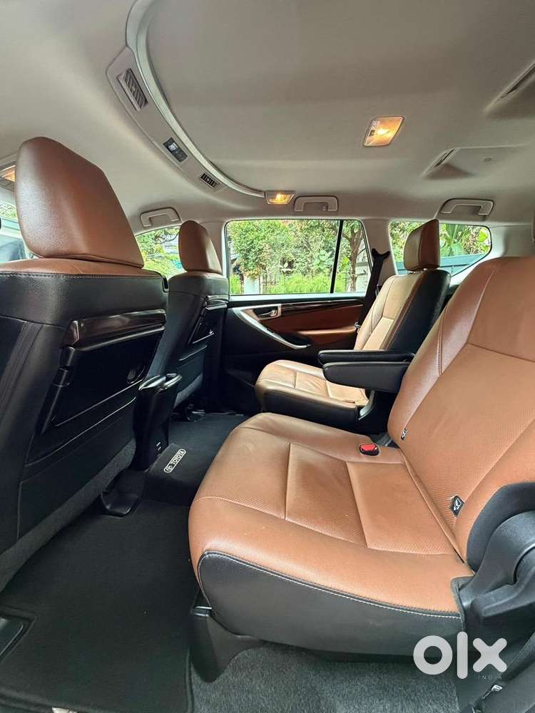 Toyota Innova 2022 Diesel Well Maintained