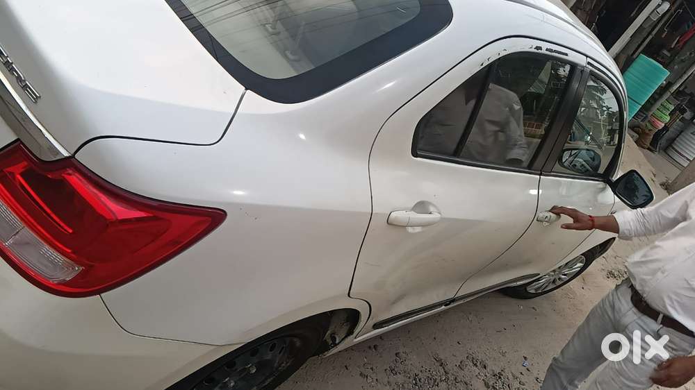 Maruti Suzuki Swift Dzire Vxi Optional, 2019, Petrol