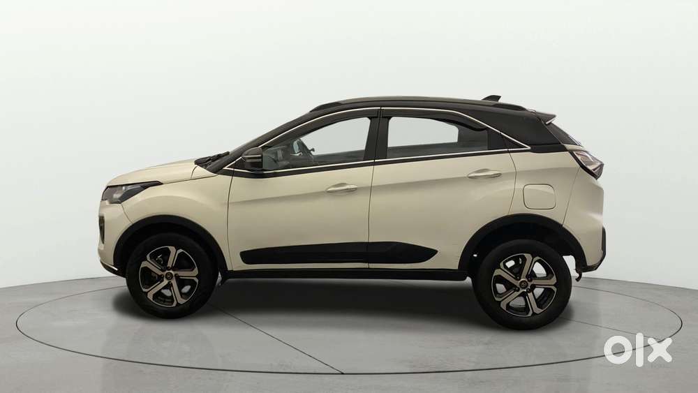 Tata Nexon 1.5 Revotorq Xz Plus (s), 2023, Diesel
