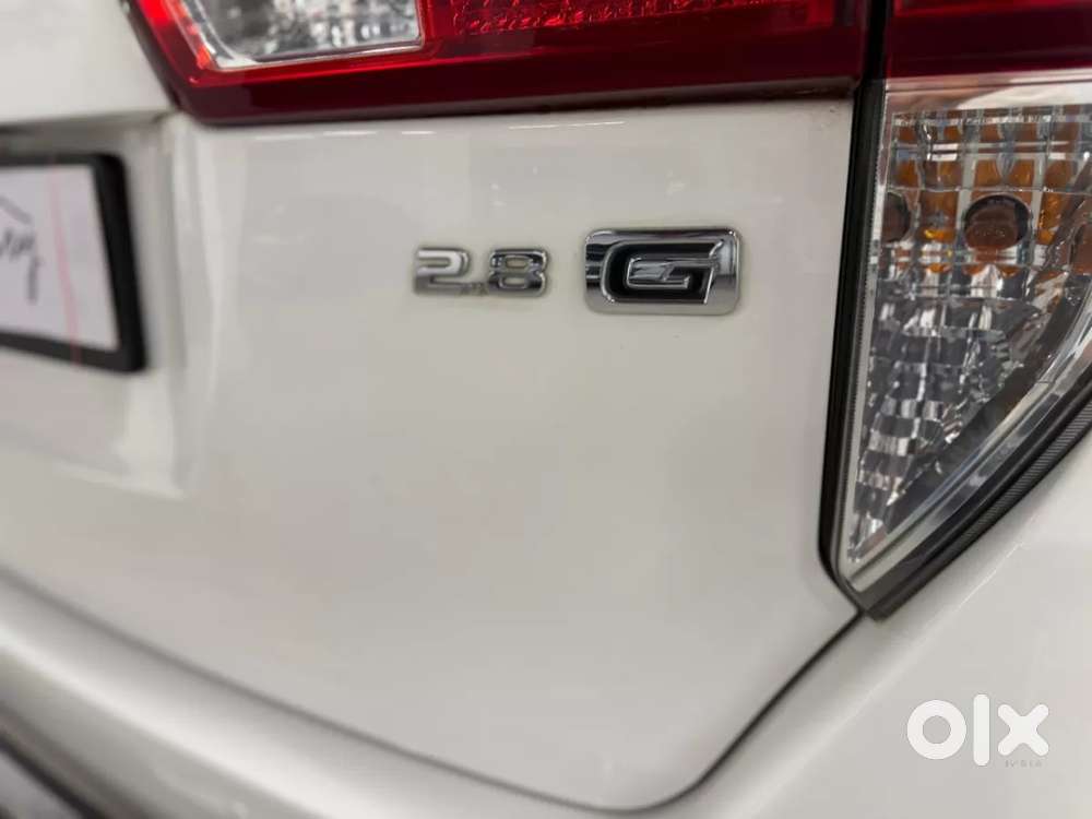 Toyota Innova Crysta 2.8 Gx At 7 Str, 2016, Diesel