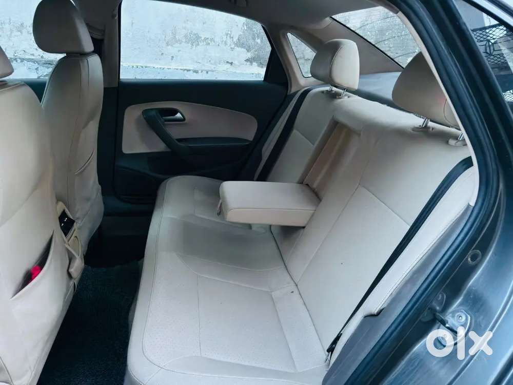 Volkswagen Vento1.6 Petrol 2013