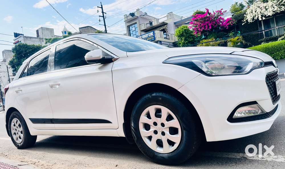 Hyundai Elite I20 Sportz (o) 1.2, 2015, Cng & Hybrids