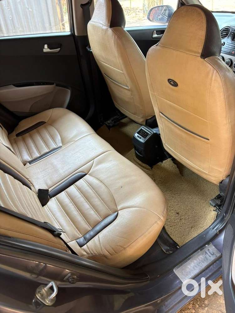 Hyundai Grand I10 2016 Petrol 98900 Km Driven