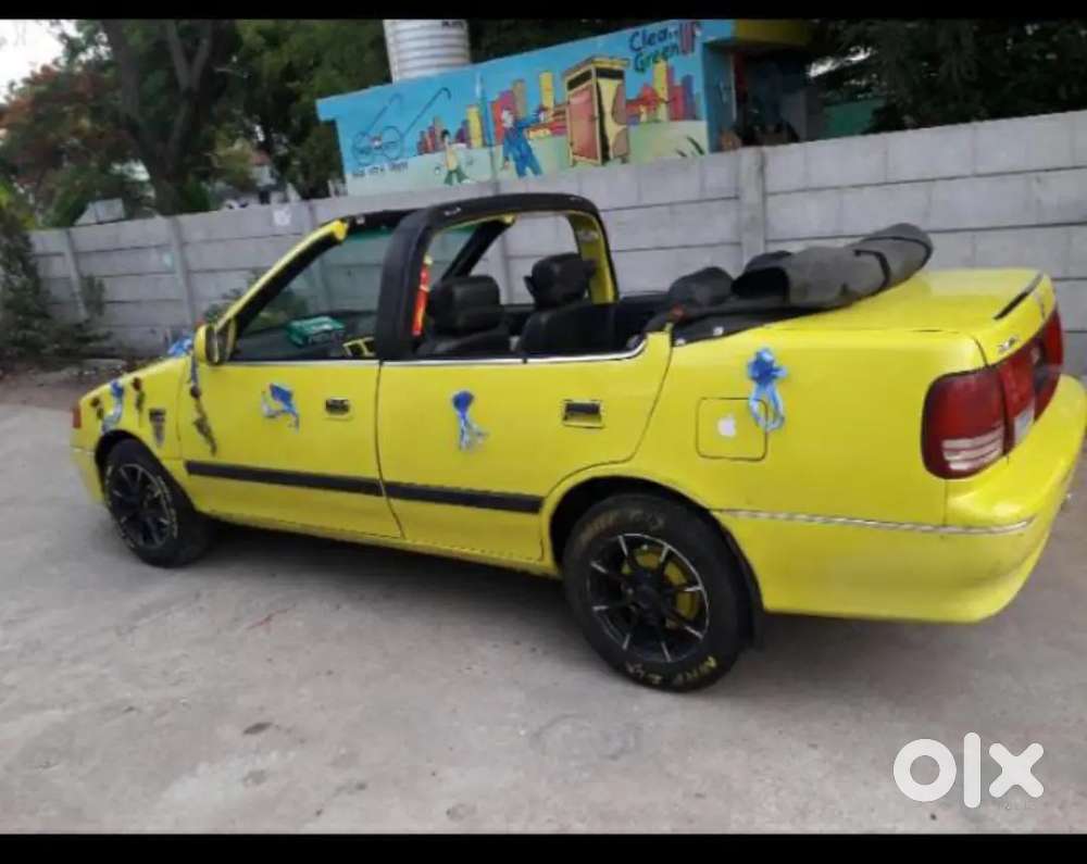 Maruti Suzuki Esteem 2001