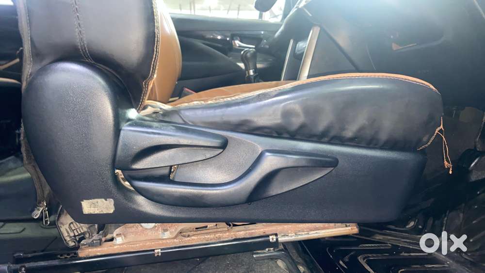 Toyota Innova Crysta [2020-ongoing] 2.4 Vx 8 Str, 2021, Diesel