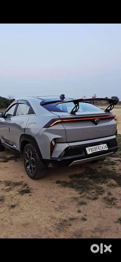 Tata Curvv Creative S Plus Petrol 2025