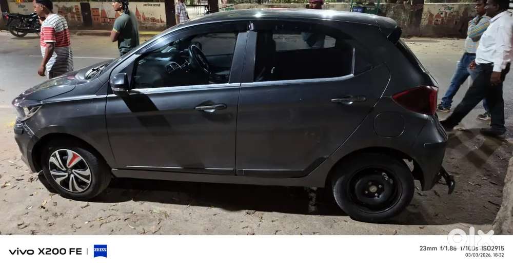 Tata Tiago 2021 Petrol 32200 Km Driven