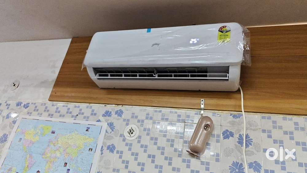 Ac, chairs, light fitting, fans, office,(furniture rent)
