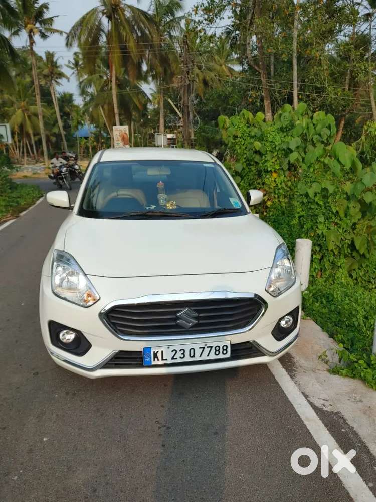 Maruti Suzuki Dzire 2018 Petrol 42000 Km Driven