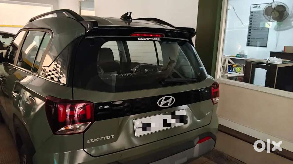 Doctor-driven 2023 Hyundai Exter Automatic  Top Variant  Ranger Khak