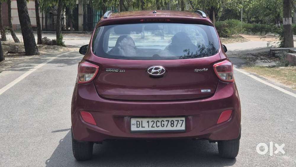 Hyundai Grand I10 Sportz, 2015, Petrol