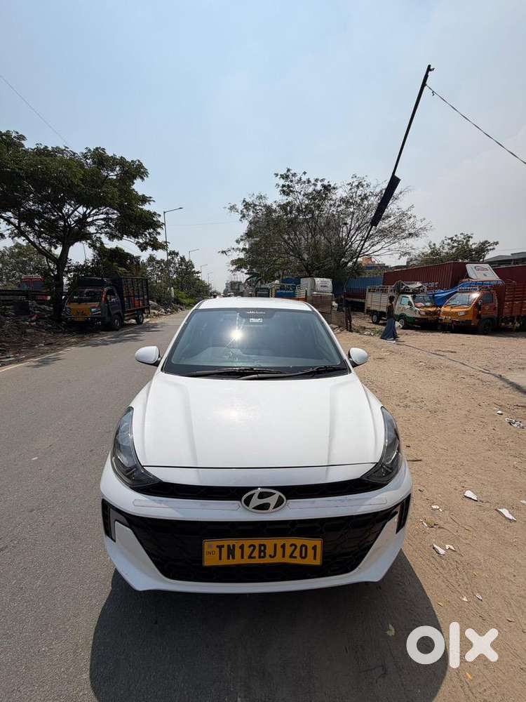 Hyundai Aura 2025 Cng & Hybrids Well Maintained