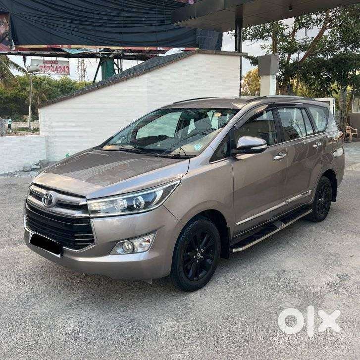 Toyota Innova Crysta 2.4 V, 2017, Diesel