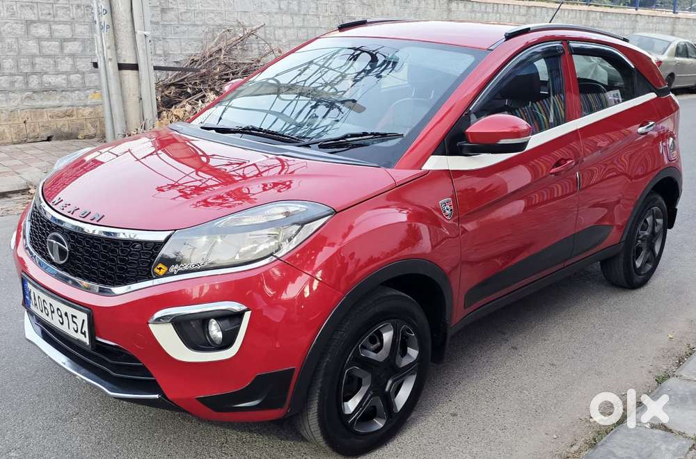 Tata Nexon 1.2 Revotron Xm (s), 2018, Petrol