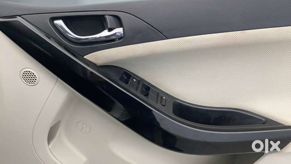 Tata Nexon 1.2 Revotron Xza Plus Premium, 2021, Petrol