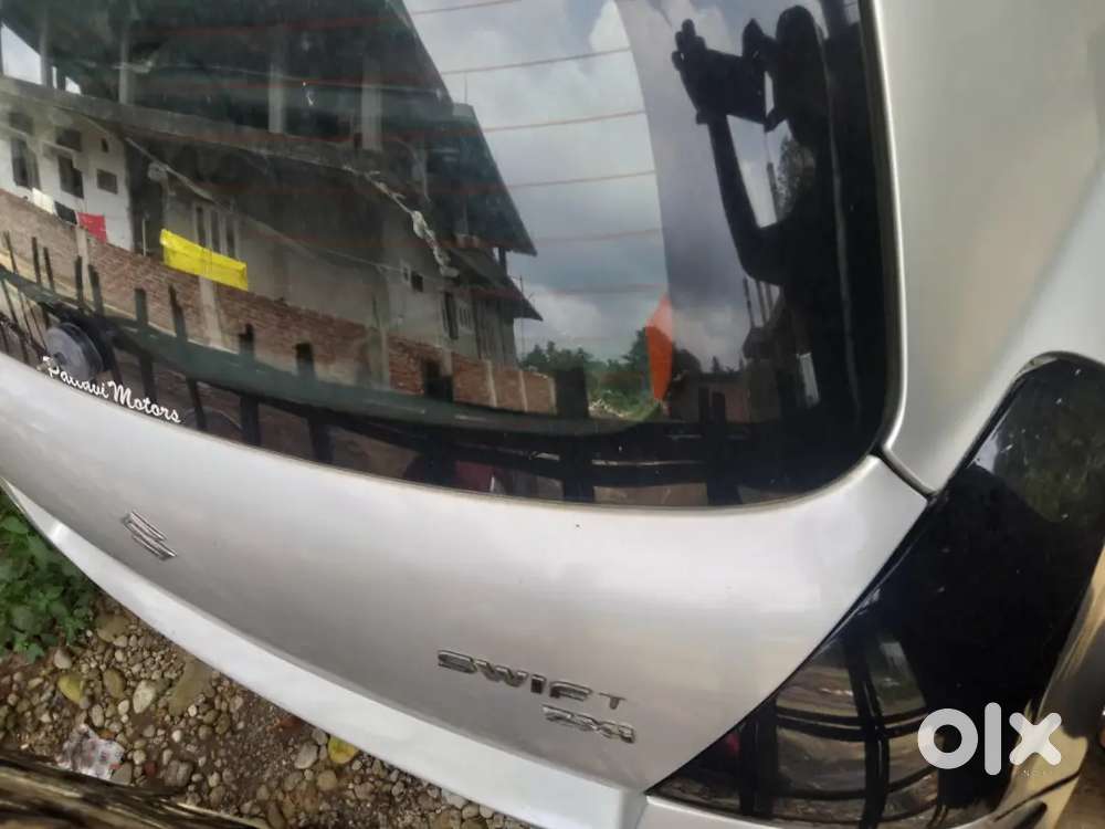 Maruti Suzuki Swift 2005 Petrol 95000 Km Driven