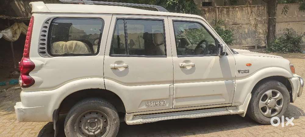 Mahindra Scorpio