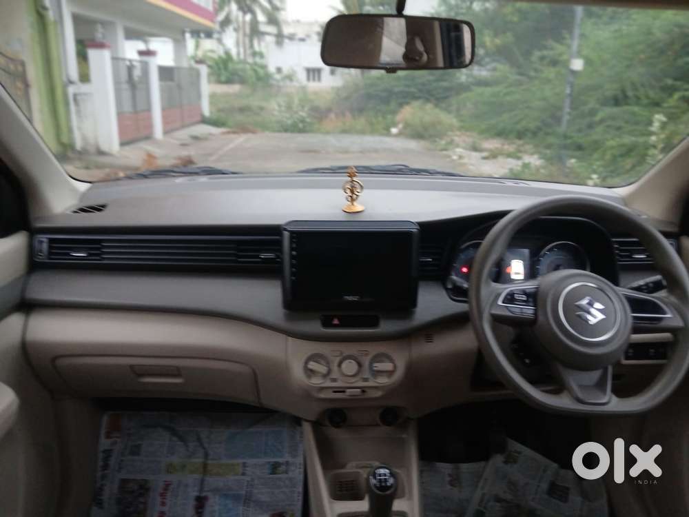 Maruti Suzuki Ertiga Vxi, 2025, Petrol