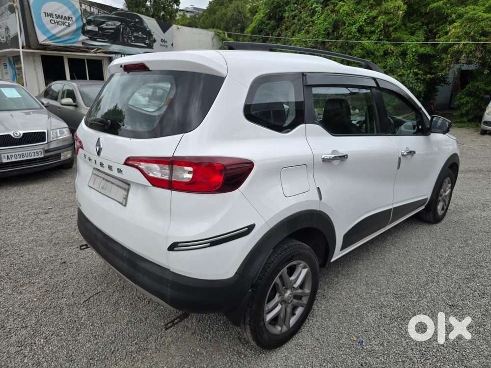 Renault Triber Rxz Easy-r Amt Dual Tone, 2022, Petrol