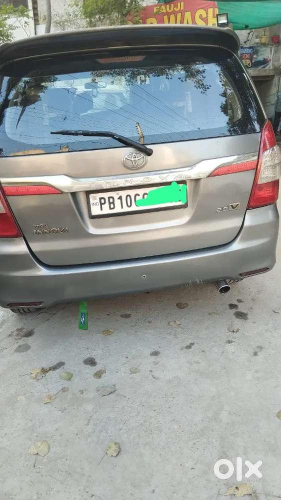 Toyota Innova Diesel 2011