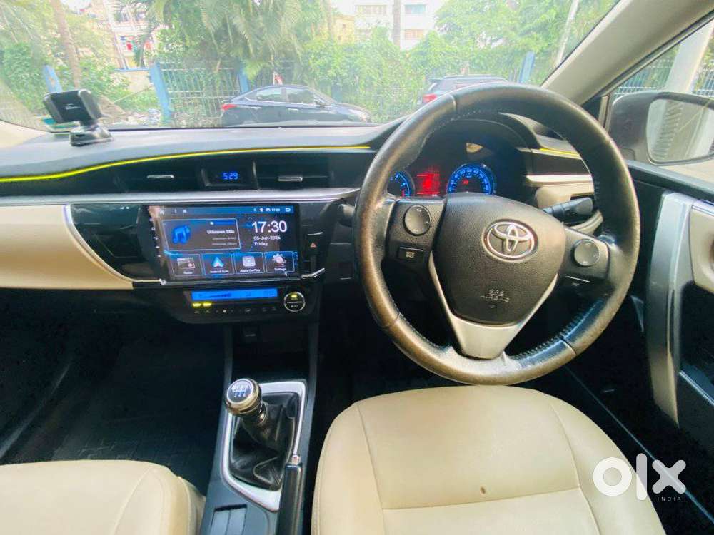 Toyota Corolla Altis 1.8g Limited, 2016, Petrol