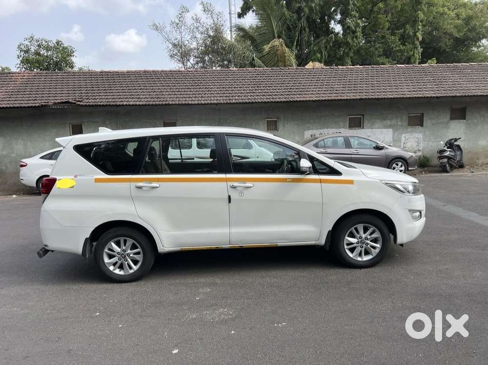 Toyota Innova Crysta 2.4 Gx Mt, 2018, Diesel