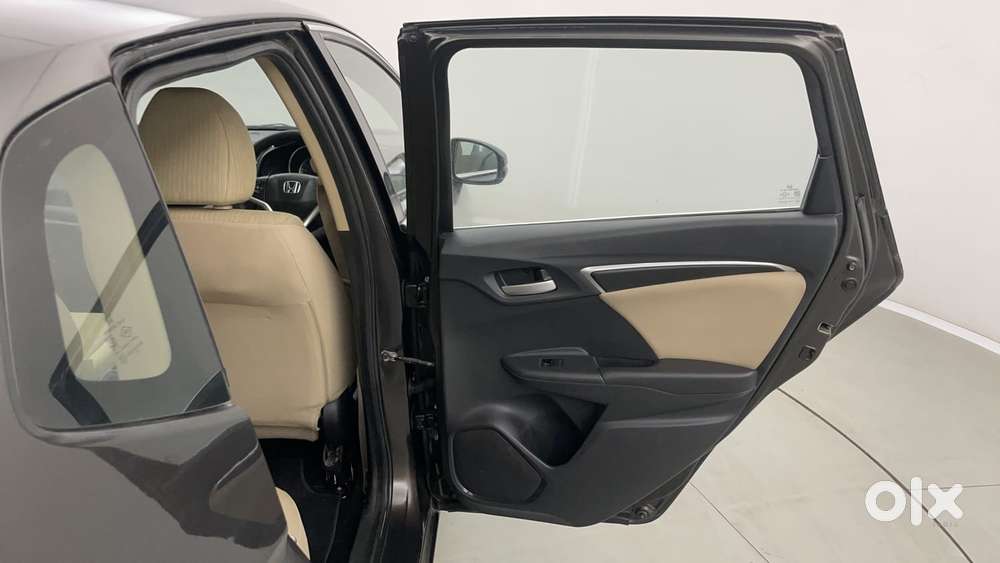 Honda Jazz V At I-vtec, 2015, Petrol